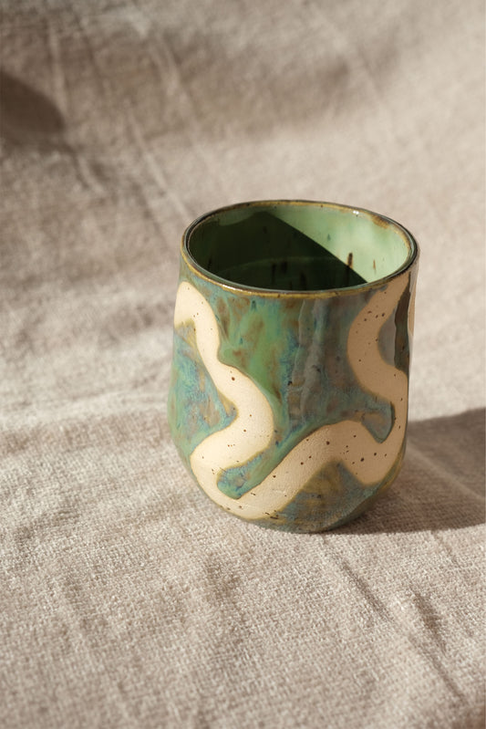 Dimple Swirl Cup - Iridescent Green