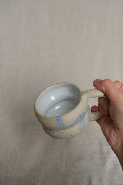 Small Swirly Bubble Mug – Light Blue & Natural