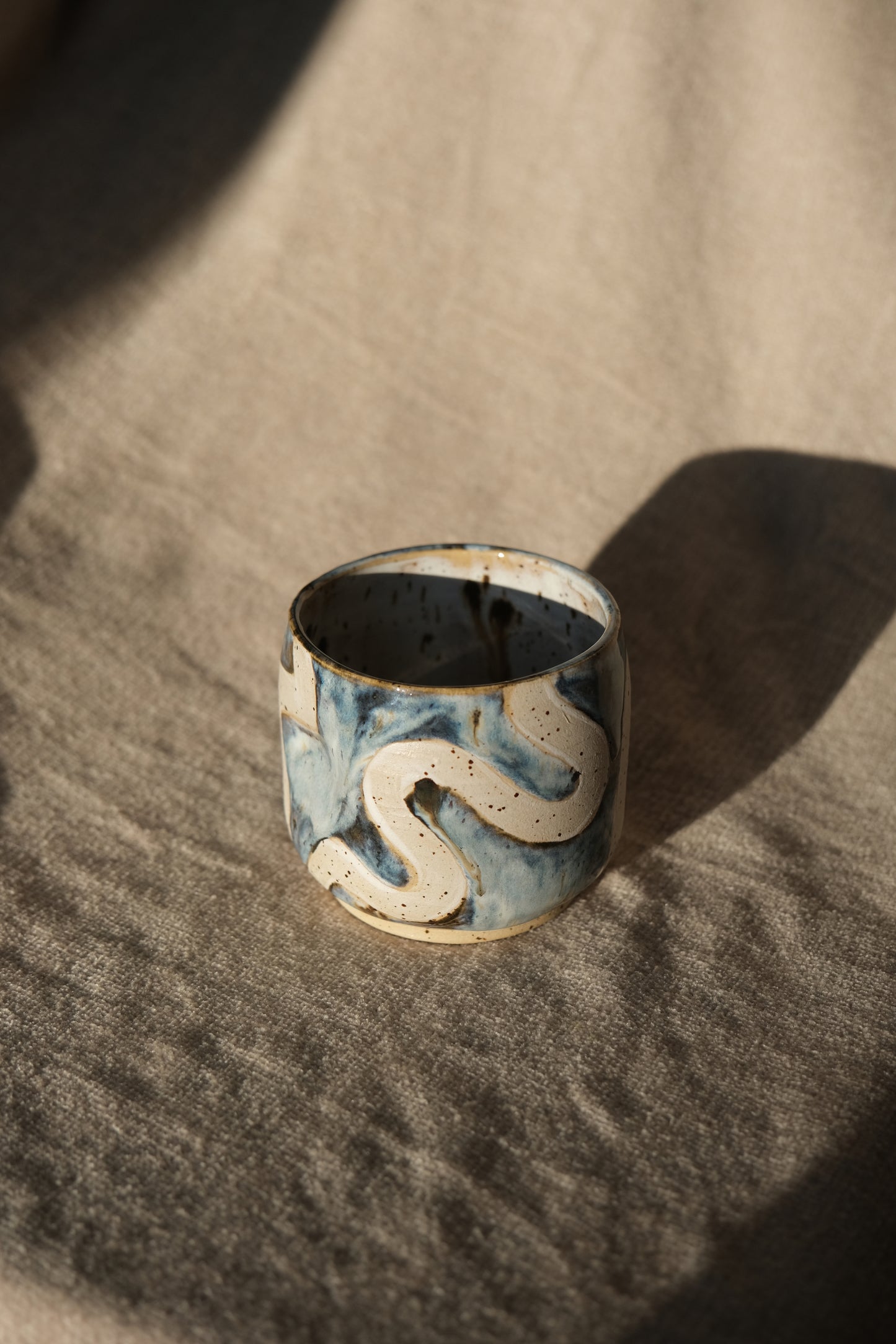 Swirly Dimple Cup | Cloudy Blue & White