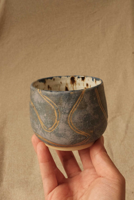 Thin Swirl Cup - Purple & Speckle