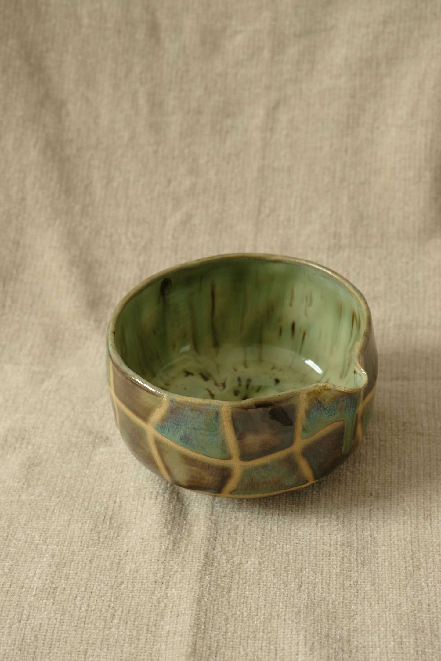 Wavy Grid Matcha Bowl - Iris
