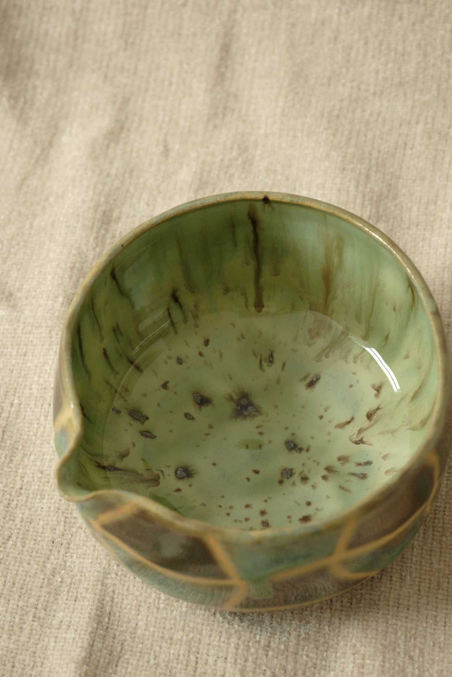 Wavy Grid Matcha Bowl - Iris