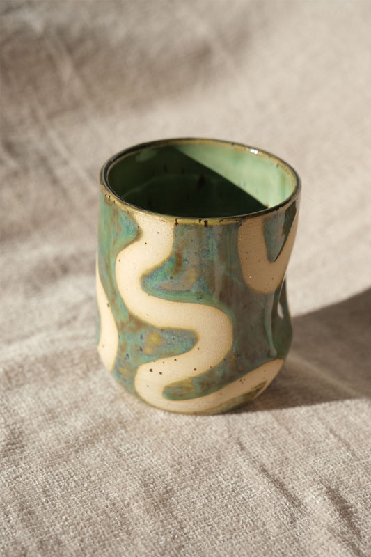 Dimple Swirl Cup - Iridescent Green