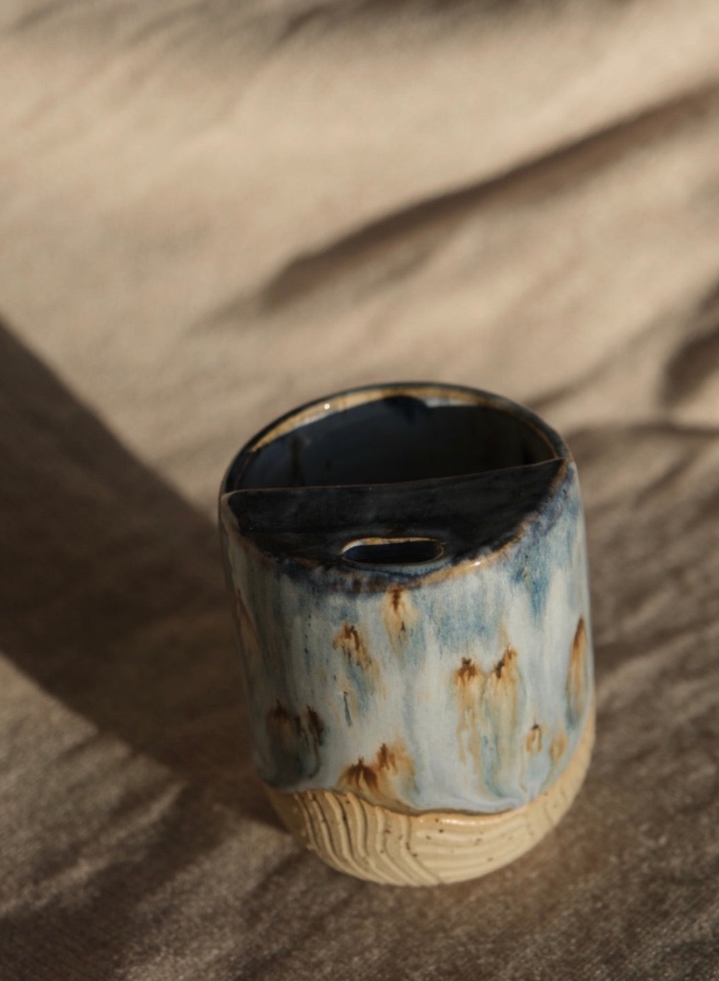 Handmade Takeaway Cup – Arctic Blue Speckled & Handcarved