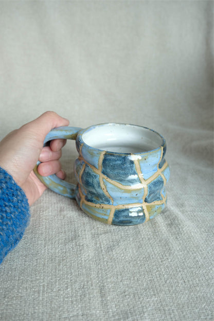 Wavy Grid Bubble Mug - Blue & Green