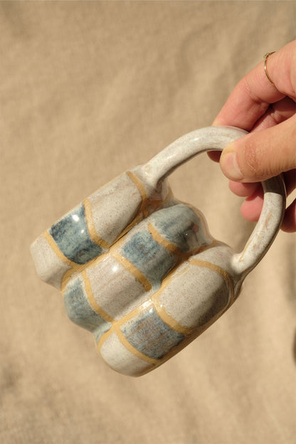 Grid Bubble Mug - Cloudy White & Blue